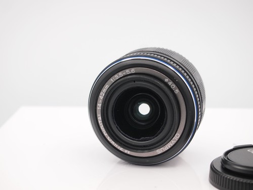 Olympus digital mm - 14-42,